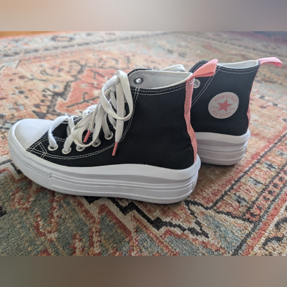 Girls platform Converse